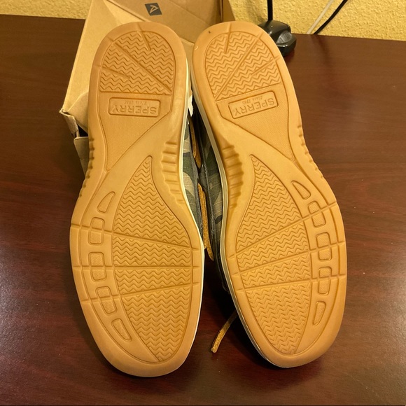 SPERRY shoes - Picture 4 of 5